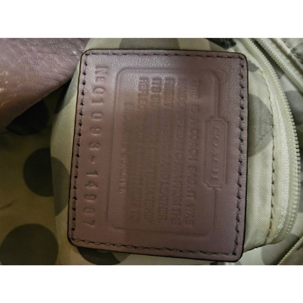Coach, Julia Pebbled lilac, leather tote. #01093-14967 - Picture 7 of 7